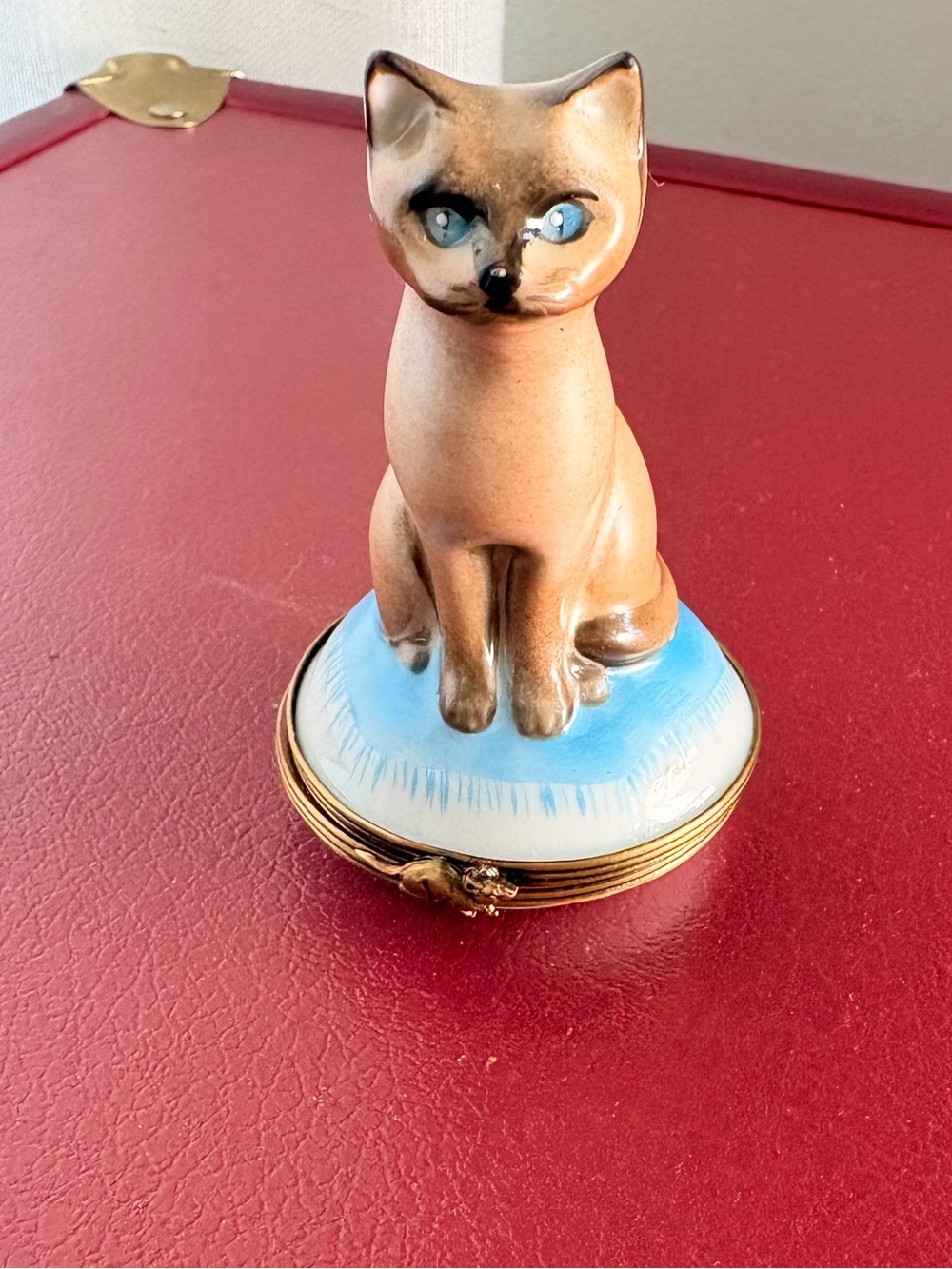 Vintage Limoges Main Siamese Cat Pill Box